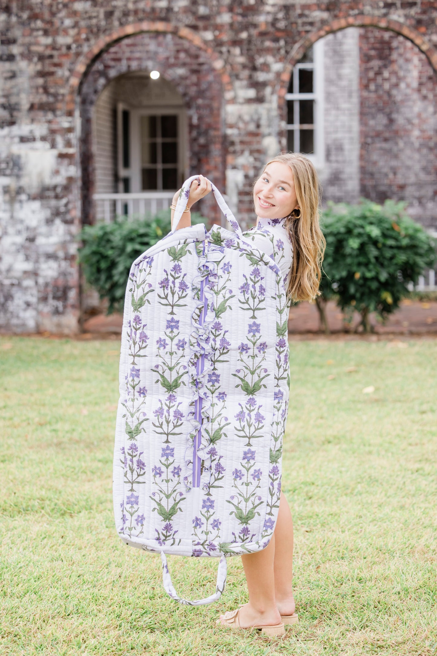 Iris Lavende | Garment Bag