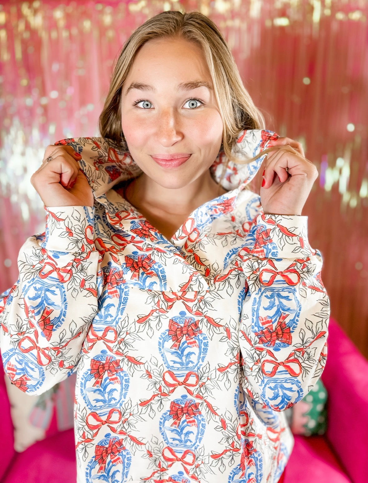 Ginger Jar Bow Pullover