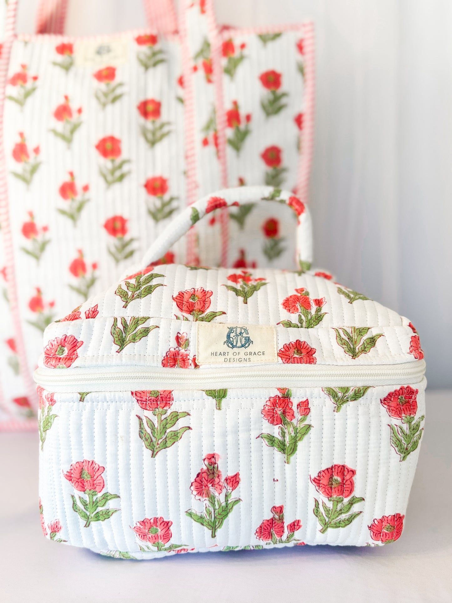 Magnolia Rose’ Large Single Cosmetic Bag