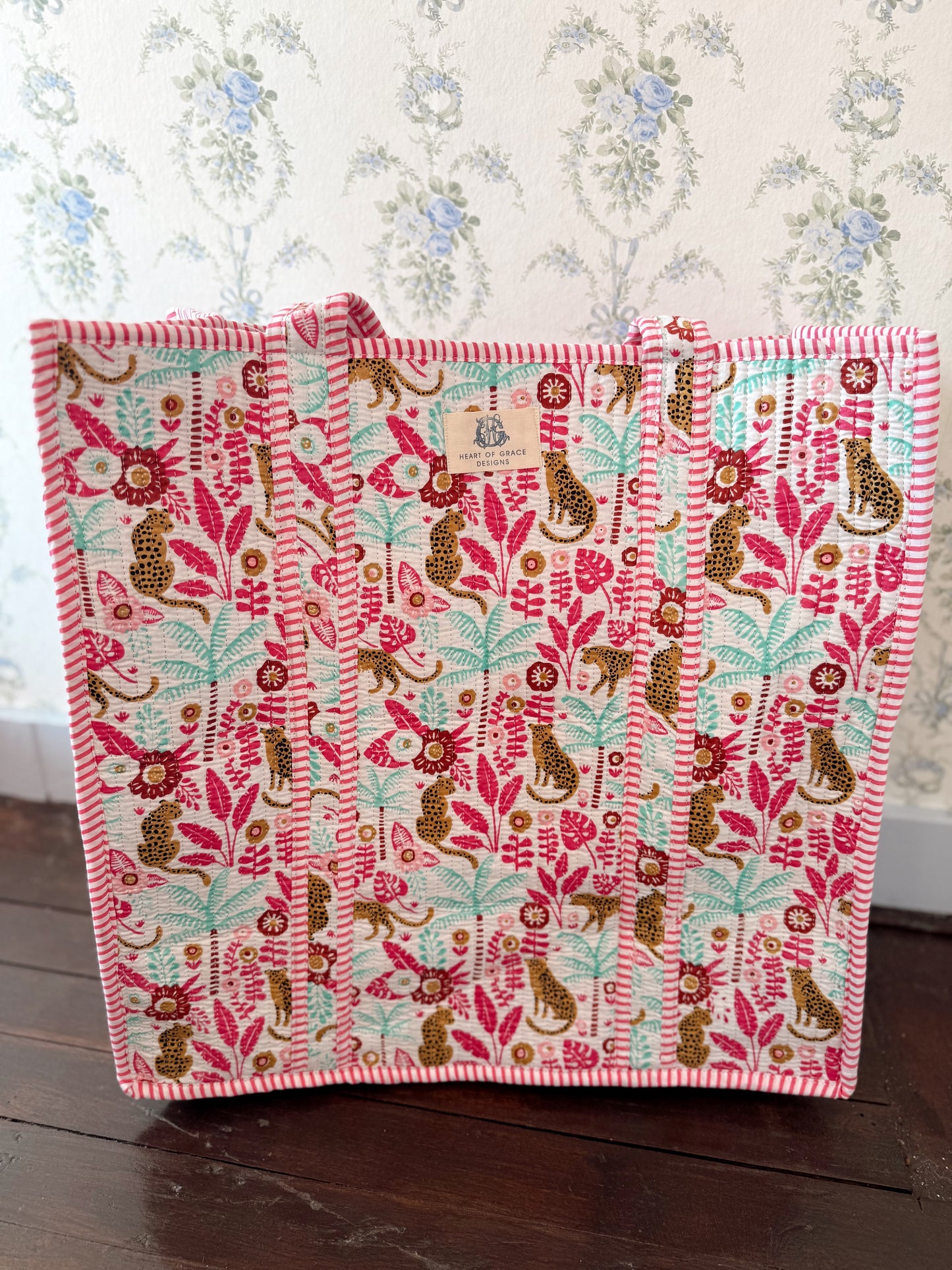 Palm Party Large Quilted Tote