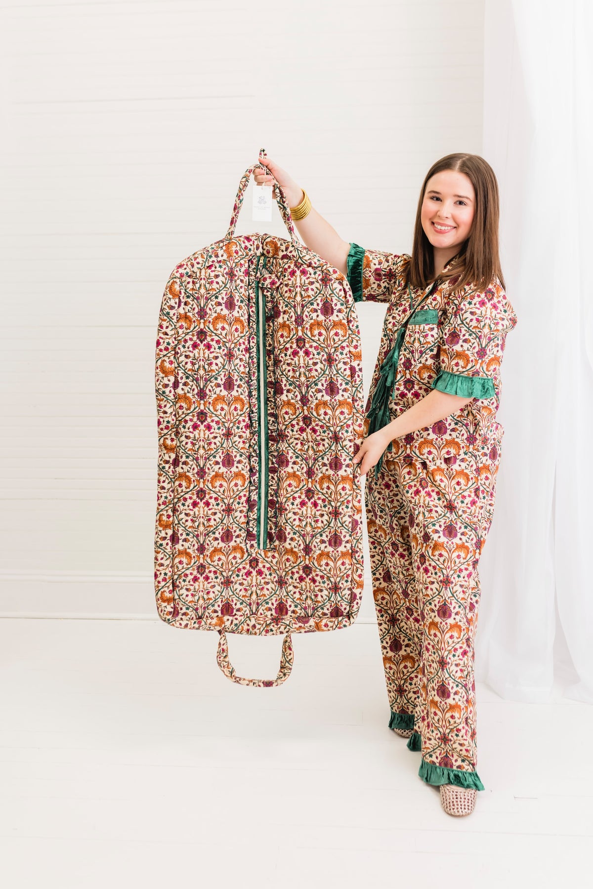 Hearthwood Linen Luxe | Quilted Garment Bag