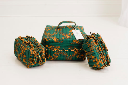 Noel Vine Luxe | Quilted Cosmetic Set