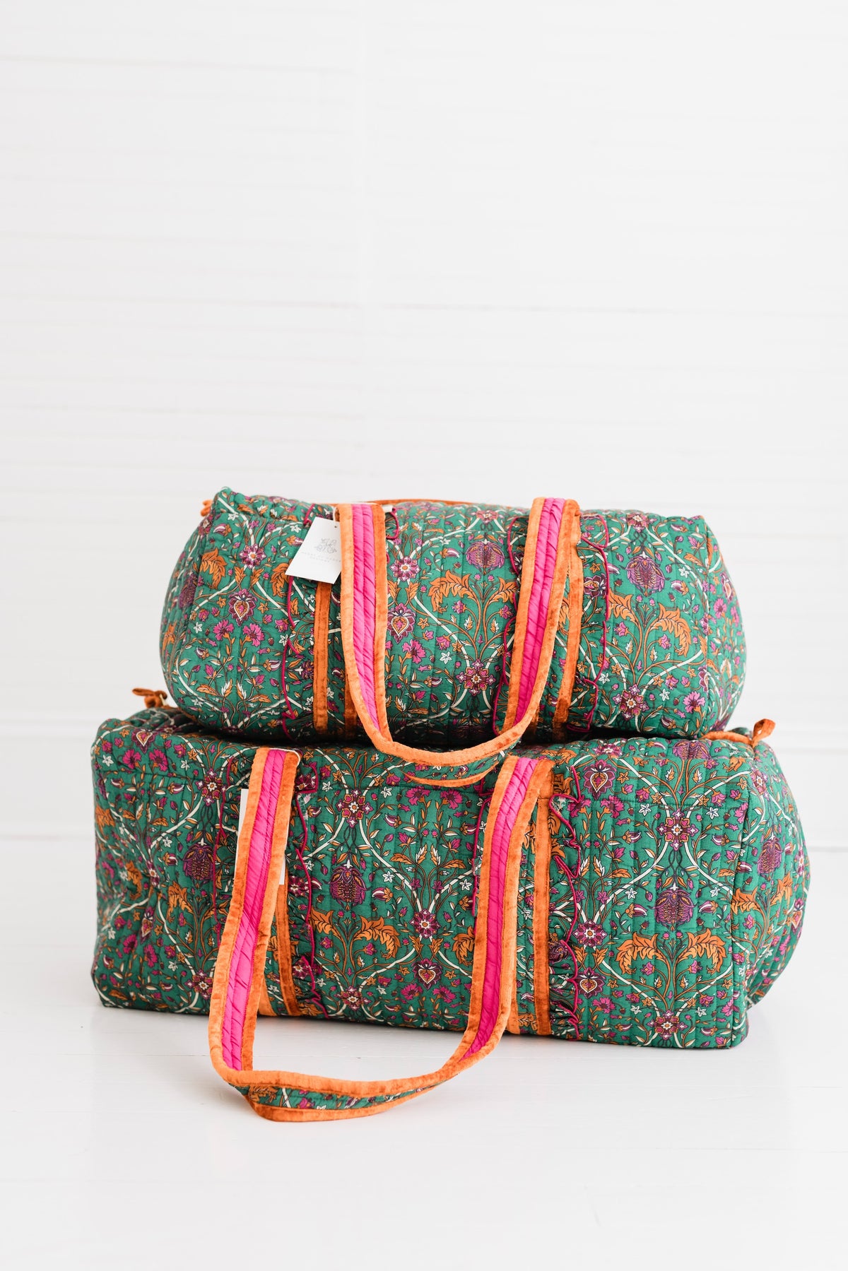 Hearthwood Vine Luxe | Quilted Large Duffle
