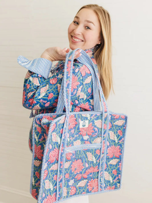 Seascape | Large Quilted Zipper Tote Bag