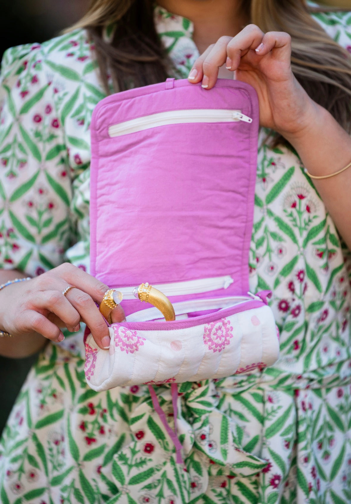 Rosette | Quilted Jewelry Roll