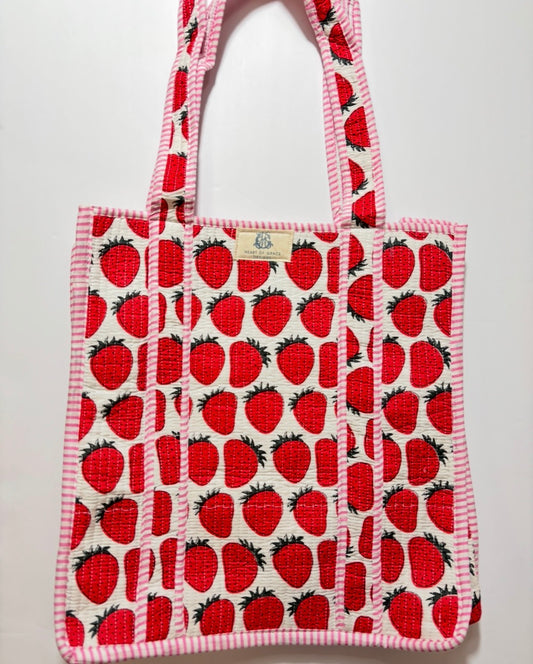 Strawberry Rose | Regular Quilted Tote