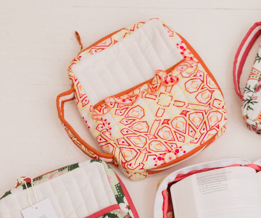 Soleil Court Luxe | Quilted Bible Cover